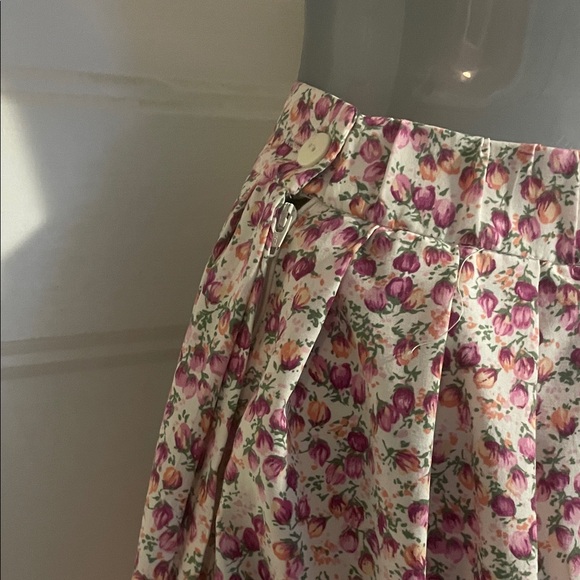Floral A-Line Skirt in Cream and Pink - Picture 2 of 8